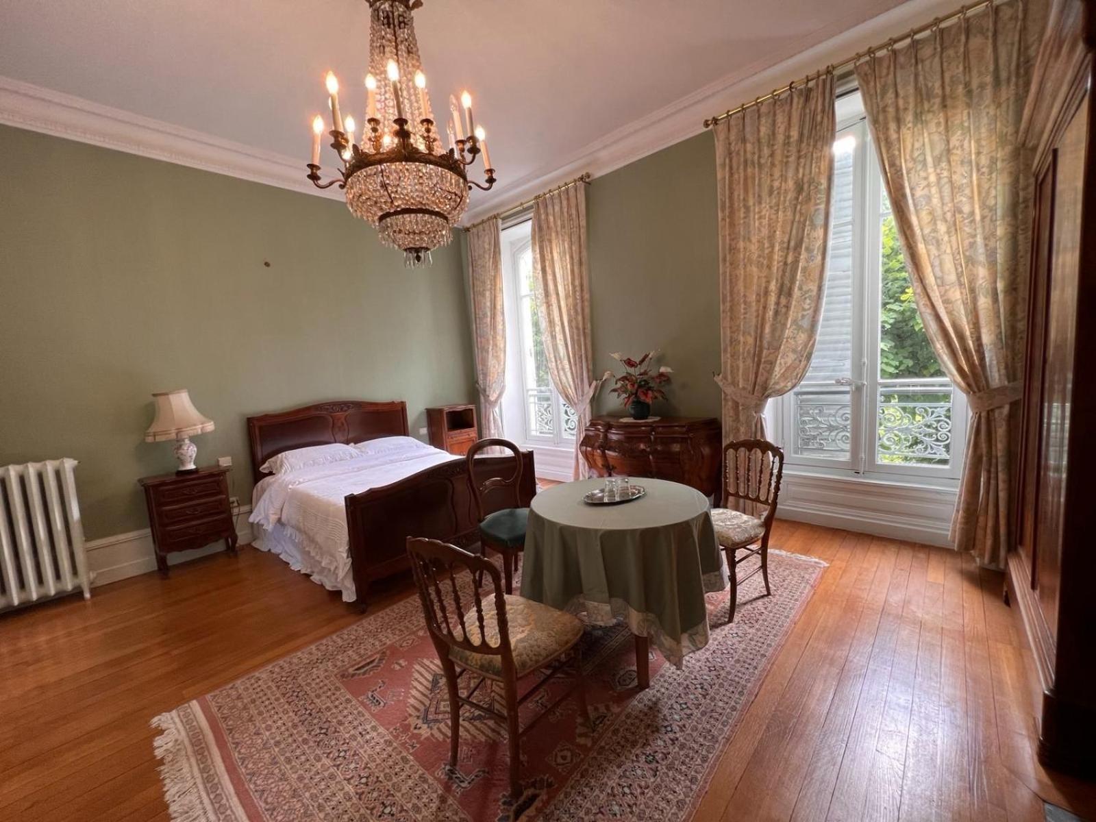 Demeure Des Payratons Bed & Breakfast Saint-Gerand-le-Puy Exterior photo
